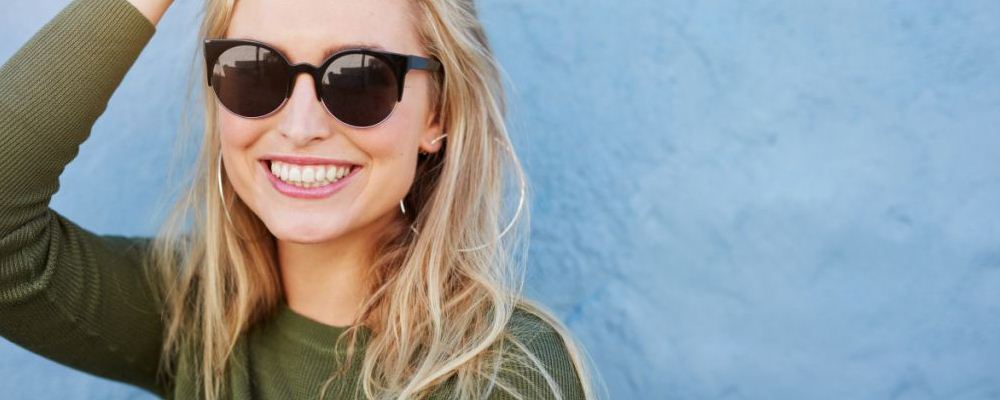 4种错误睡姿 就算睡得再早也不能美容 睡觉正确姿势 如何美容 如何让皮肤变好