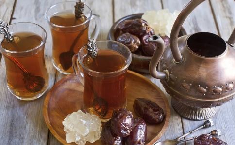 三伏天养生喝什么茶 三伏天喝哪些茶能养生 体质不同怎么喝茶