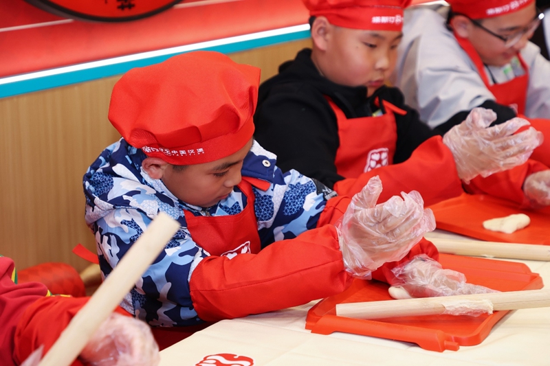 “堡贝成长计划”启动 塔斯汀携手中国青少年发展基金会助力青少年全面发展