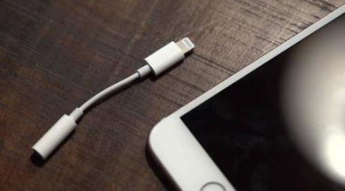 iphone为什么没插耳机有声音是怎么回事「为什么iphone没插耳机是耳机模式」-图1