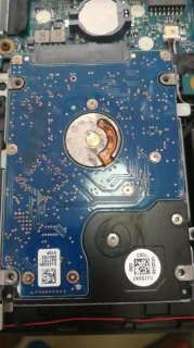 笔记本进水硬盘_笔记本进水硬盘不识别-图1