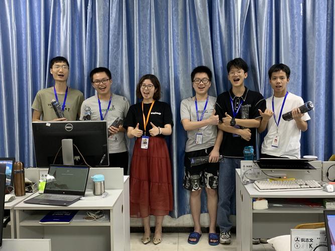 ng网络团队_团队文章的原创疑问句标题可能是，，ng网络团队是如何在数字时代保持创新和团队合作的？