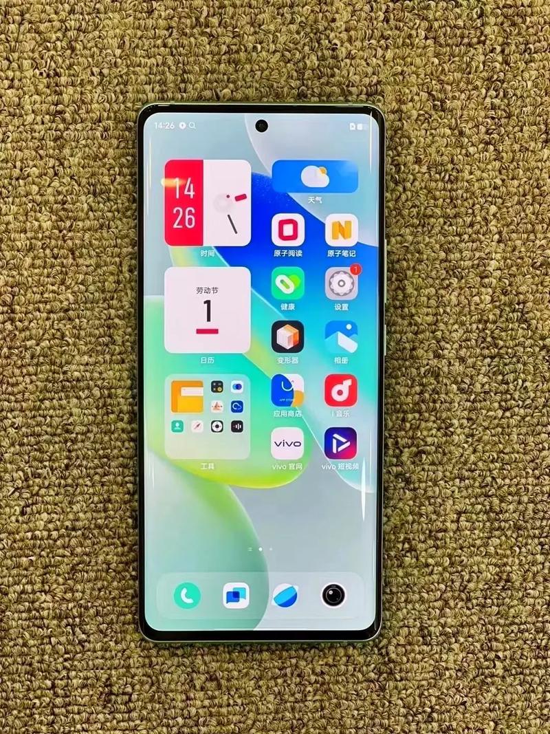 为何Vivo手机界面会集成抖音功能？