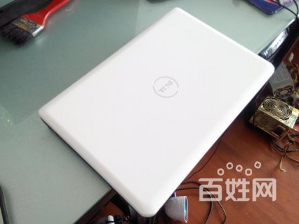 白色的戴尔笔记本是什么-图1