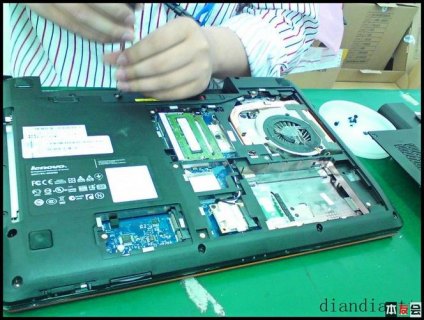 笔记本换壳视频教程-图1
