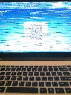 笔记本进水正常开机_笔记本进水后开机正常-图2