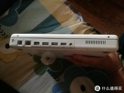 笔记本充电器会响（笔记本充电器响声嘶嘶声正常吗）-图2