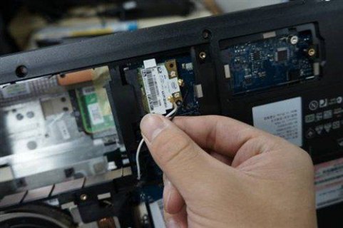 笔记本更换排线价格-笔记本电脑换个排线多少钱-图2