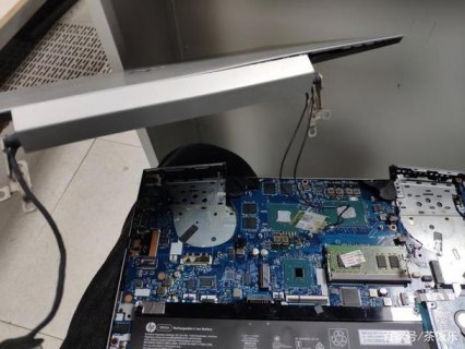 惠普笔记本换屏幕-hp笔记本开机屏幕更换-图2