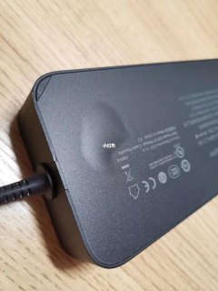 笔记本电脑充电口鼓包 笔记本充电口鼓起-图1