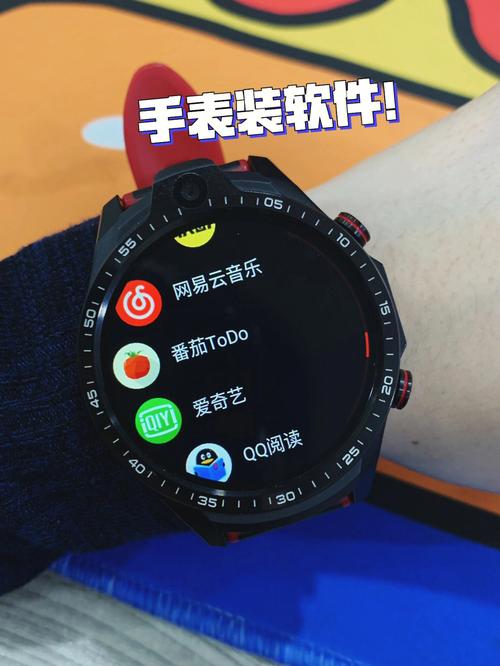 QQ阅读界面变黑，是新功能还是故障？