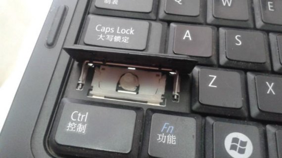 笔记本键盘帽安装图解-富士通笔记本安装键盘-图2