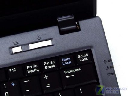 tcl笔记本换键盘视频教程 TCL笔记本换键盘-图1