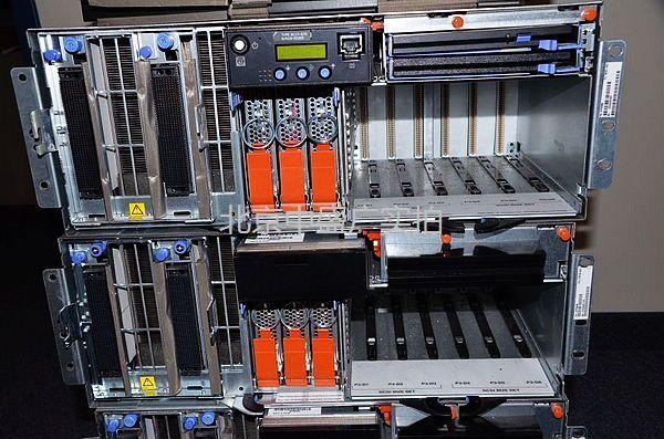 如何实现在家中部署服务器并配置IVR系统以自动处理来电?