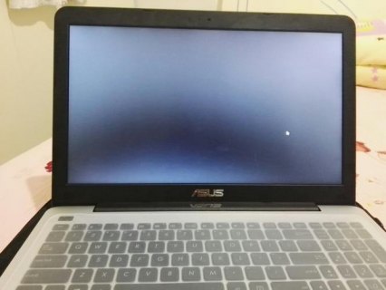 华硕笔记本一充电就黑屏-图2
