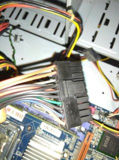笔记本充电器短路 笔记本电源插头短路-图2