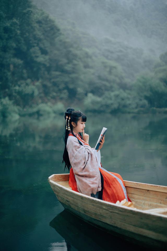 胃中医药治疗溃疡的方子_中医治疗胃溃疡方药_中医药治疗胃溃疡的优势