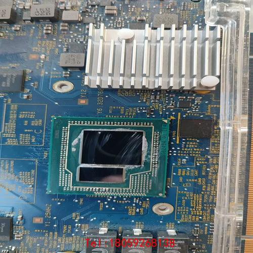 为何服务器CPU价格低于高端消费级i7处理器？