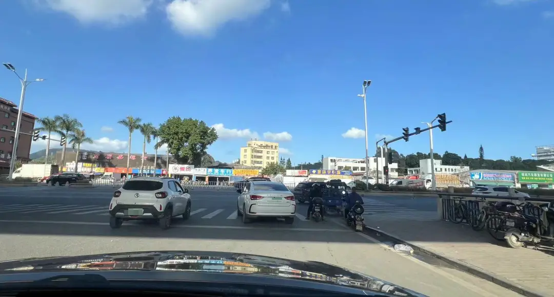 路段货车禁包头行驶吗_包头市货车禁行路段_包头货车那些路段禁行