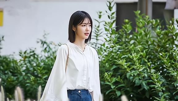 霍建华生病吊针照_霍建华生病视频_霍建华打针