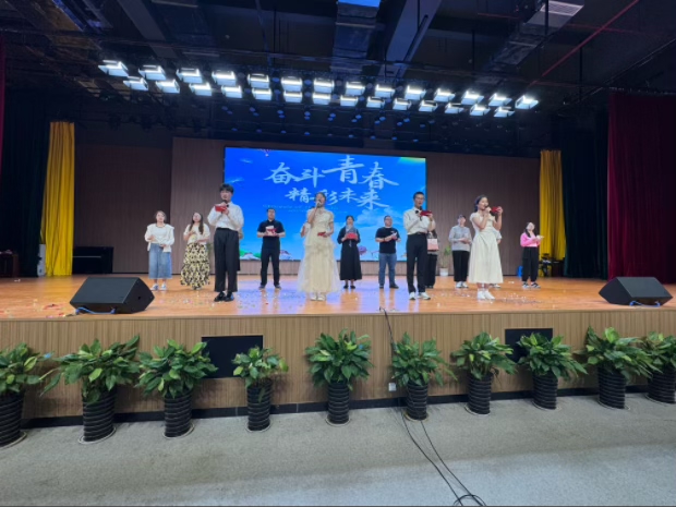 ecshop模板首页修改_首页样式_页面模板怎么放到自定义菜单
