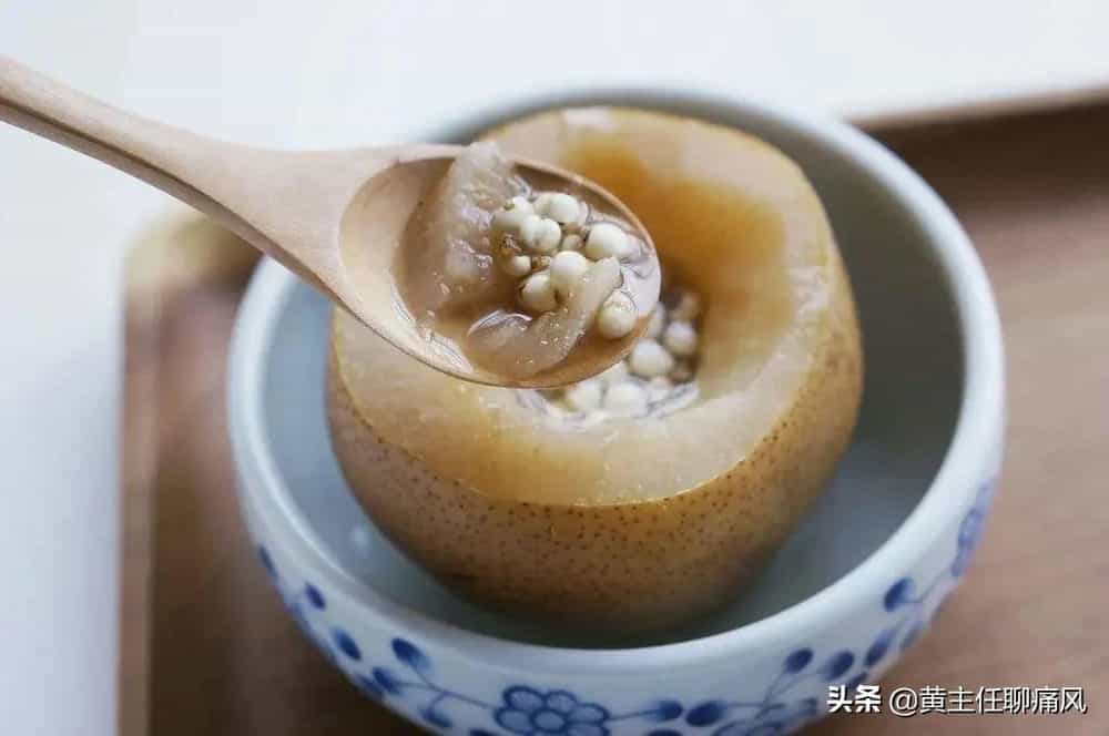 肺里白痰多是怎么回事_肺里白痰_肺内有白痰