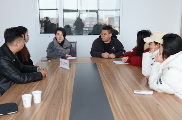 融媒·先锋｜他们是业余的“新闻媒体人”，却是专业的“问题解决者”——“小城”办事