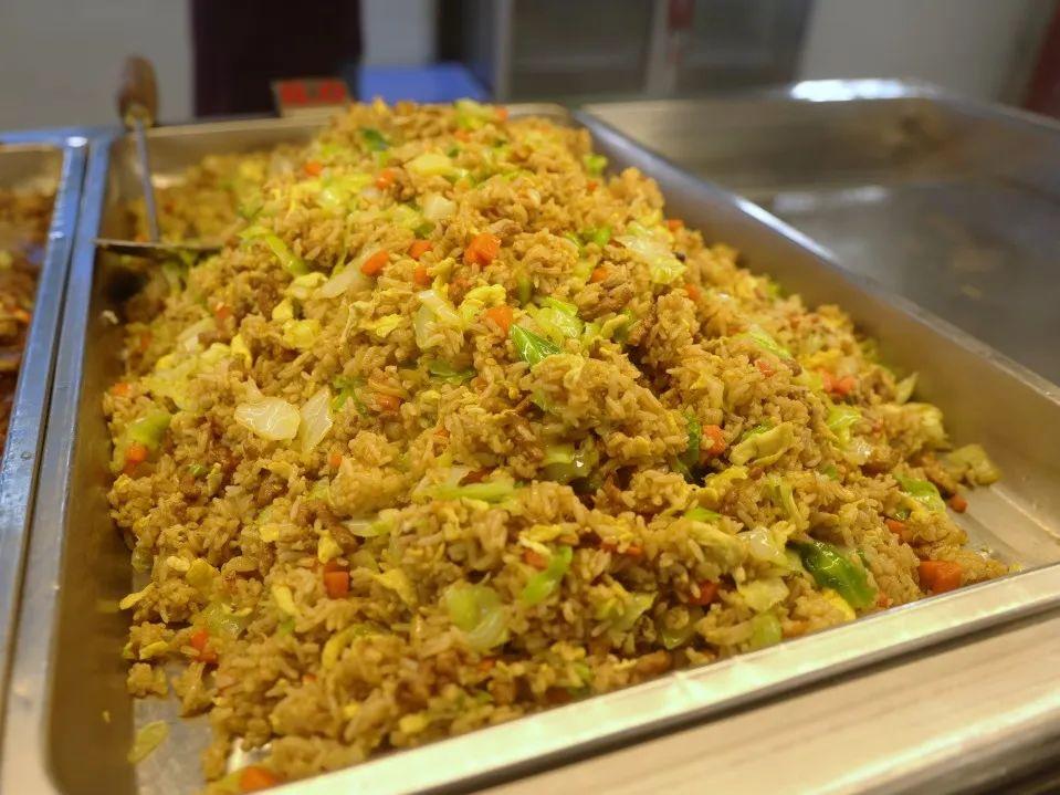 福建一高校食堂“包菜炒一切”？！原因竟是……