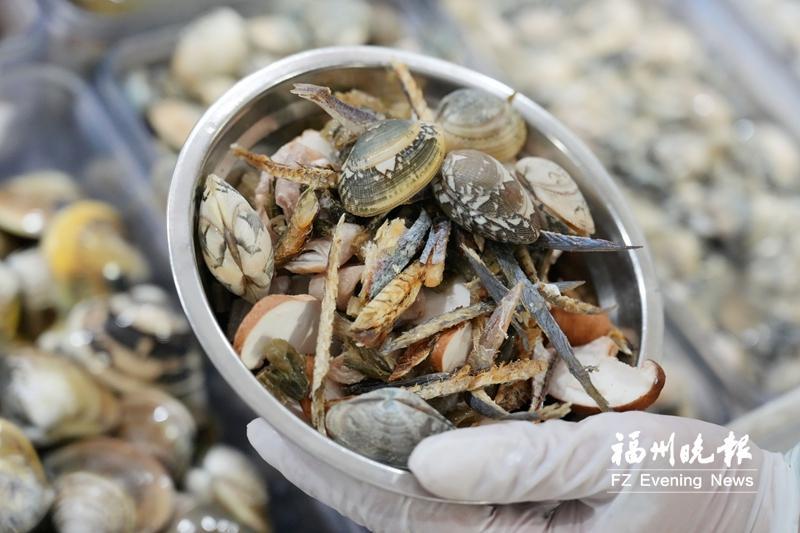 来连江 吃海鲜锅边