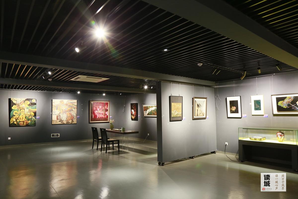 读城|在福州地铁的轨迹里,赴一场免费的艺术之约 读城|在福州地铁的轨迹里,赴一场免费的艺术之约