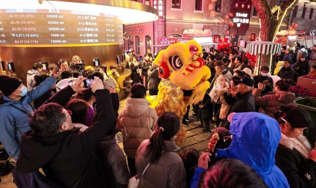 齐鲁年味·消费新潮丨“洋客流”涌入，偏爱体验游