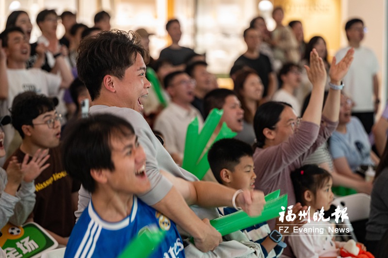  “福州队，大胆向前走！” 闽超17个第二观赛现场人气火爆
