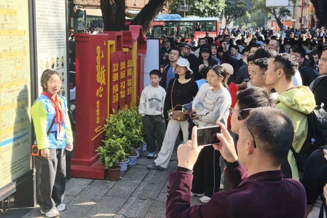 羡慕别人，成为别人，红领巾讲解员石宸伊把福州讲给你听