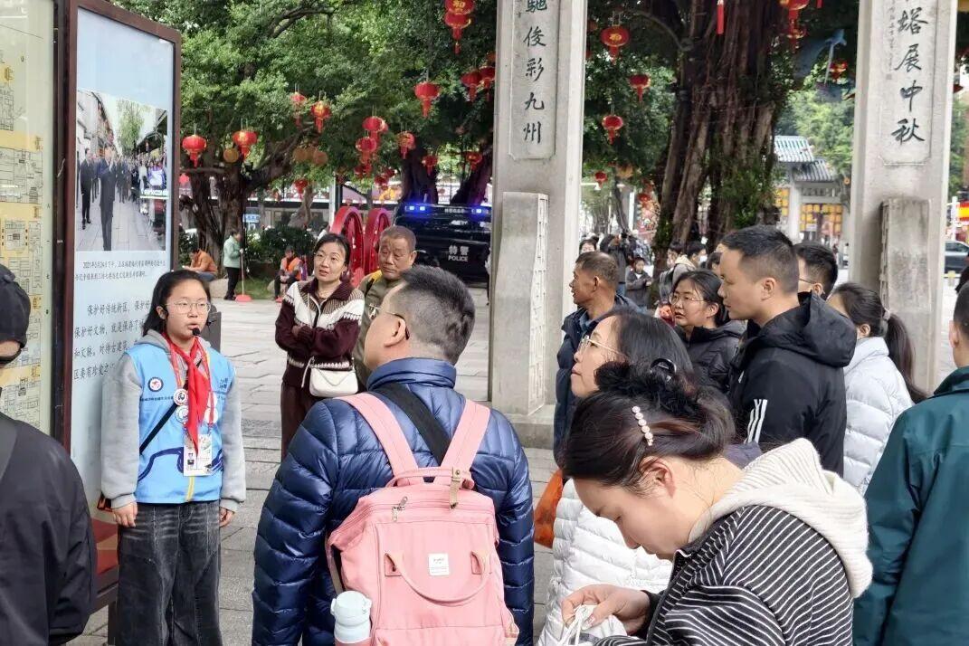 羡慕别人，成为别人，红领巾讲解员石宸伊把福州讲给你听