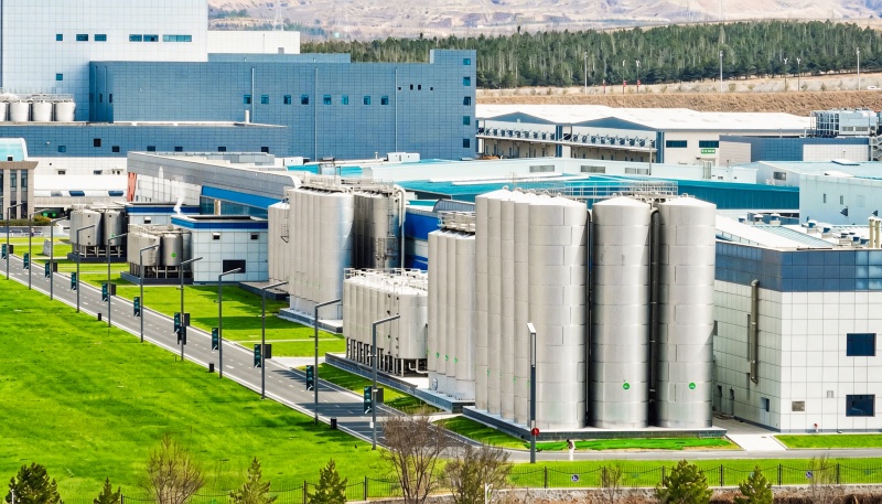 中国首个！蒙牛获评“全品类牛乳深加工工厂”，以科技创新推动产业价值链跃升