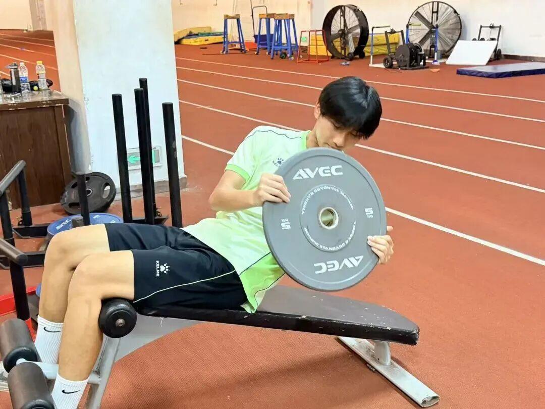 “闽超”今晚开赛 福州队蓄势待发