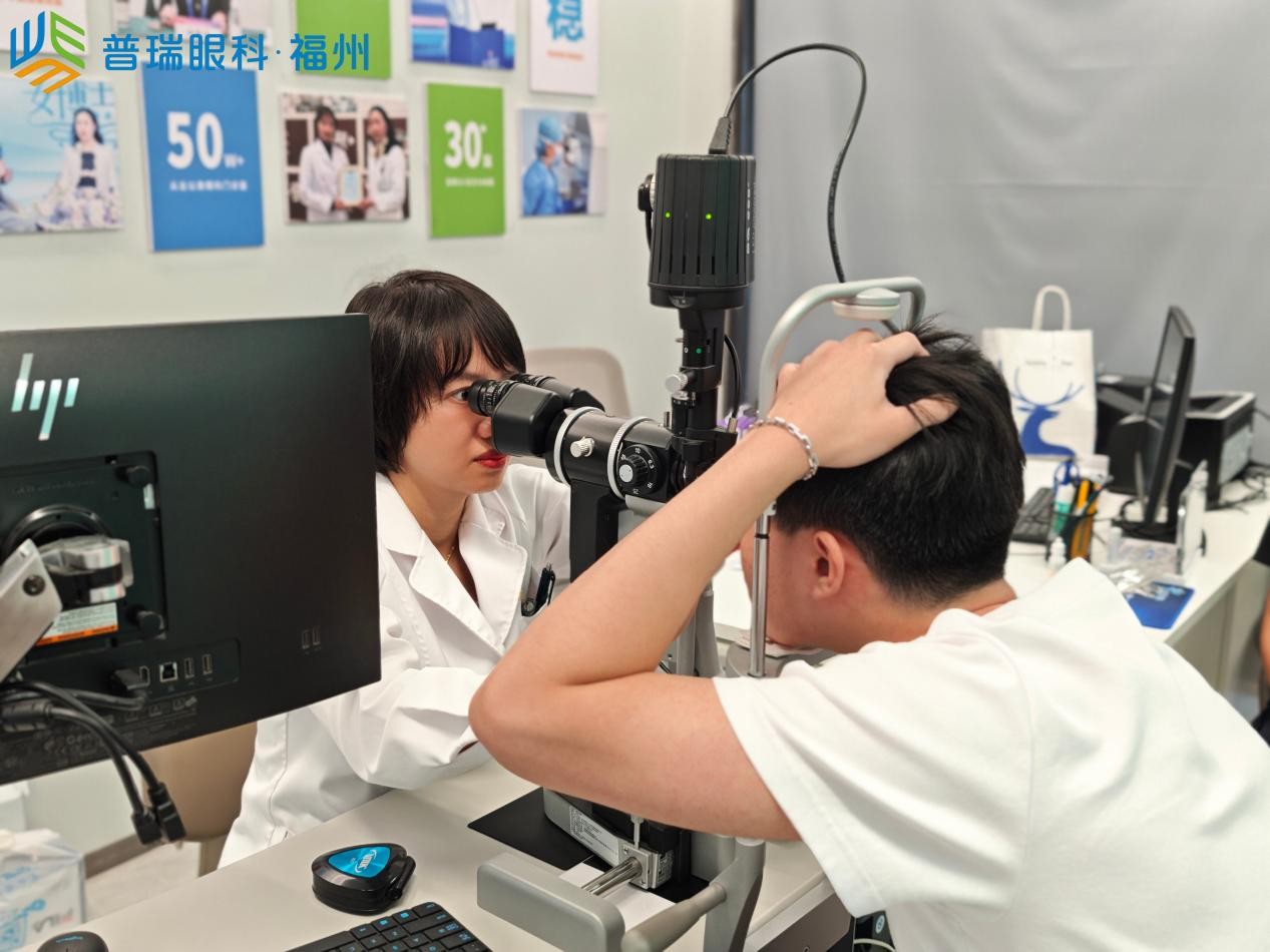 福州普瑞眼科林青鸿“全飞秒4.0”助力高考学子通过警校视力关
