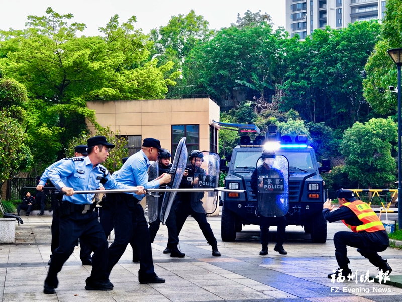福州首个司法警务执勤点启用