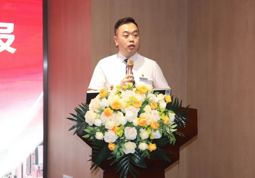 民建福建省委会人口医药卫生委员会与福州爱尔眼科医院党支部开展联建活动