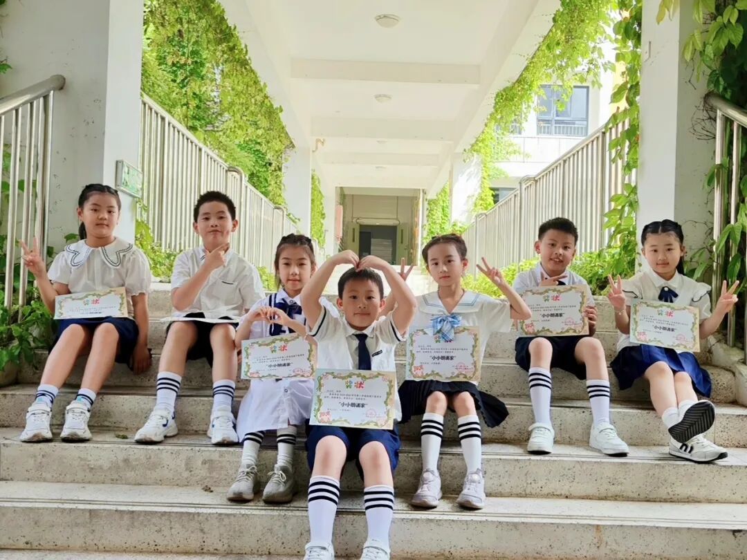 以爱为壤，让每一颗星辰少年都能自在闪耀光芒