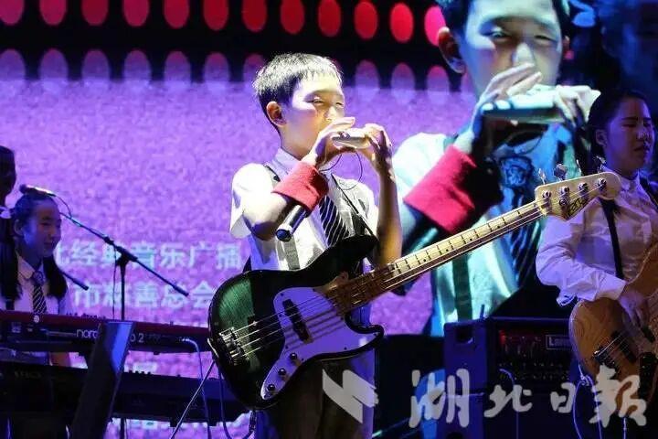 高考721分！郭斌已被录取 全国同专业第一