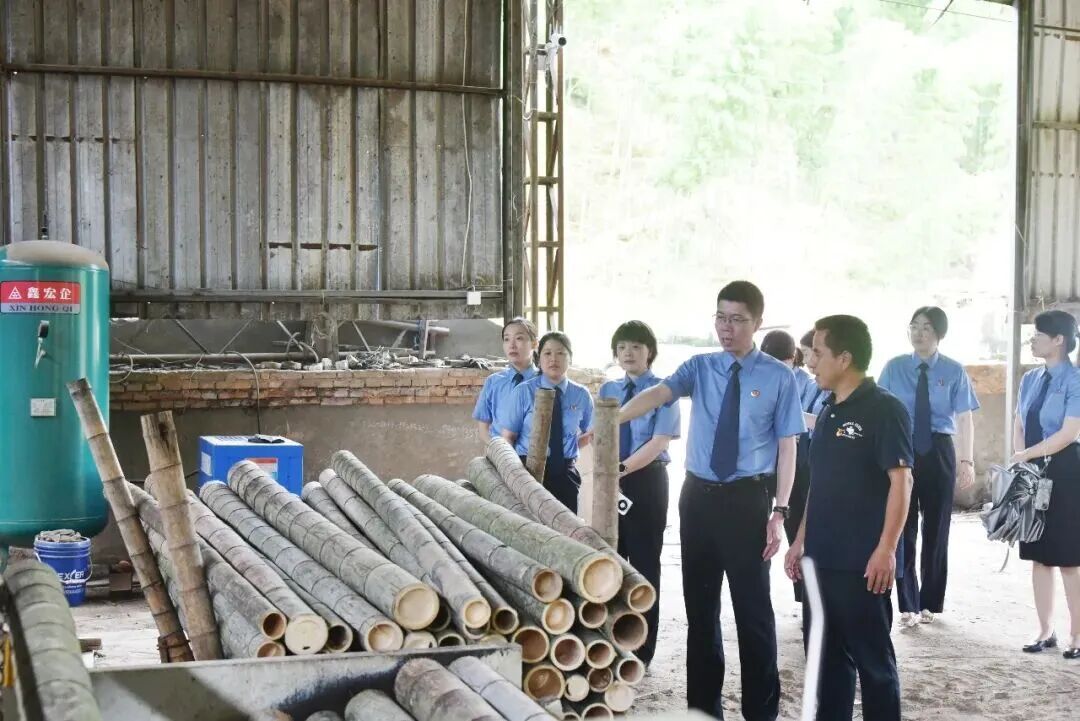 致全区广大居民朋友的一封信 致全区广大居民朋友的一封信