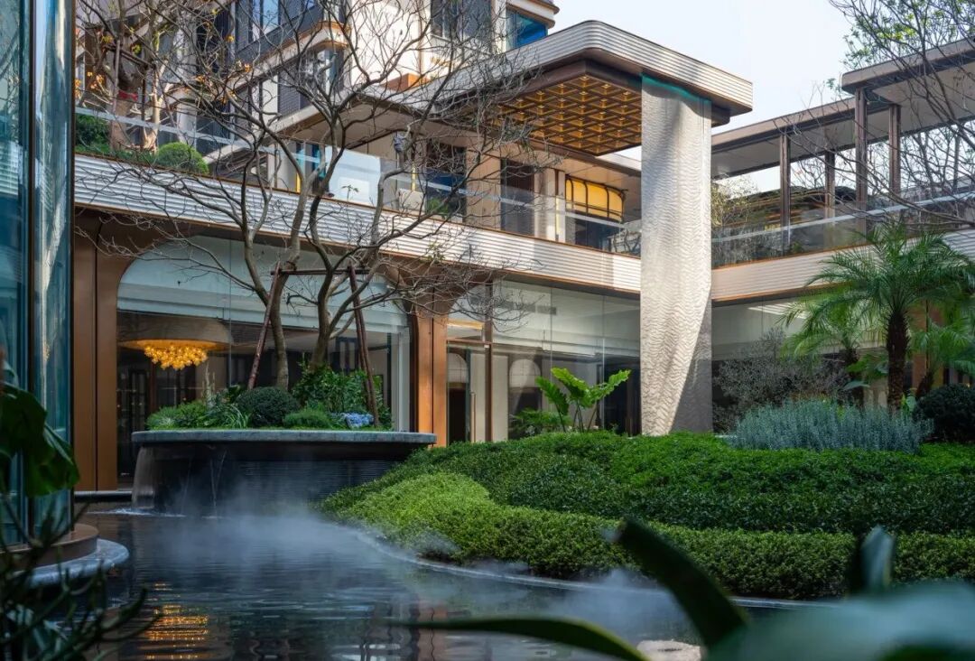 红心筑梦品质领航丨福州建发集团以实干实绩献礼建党105周年