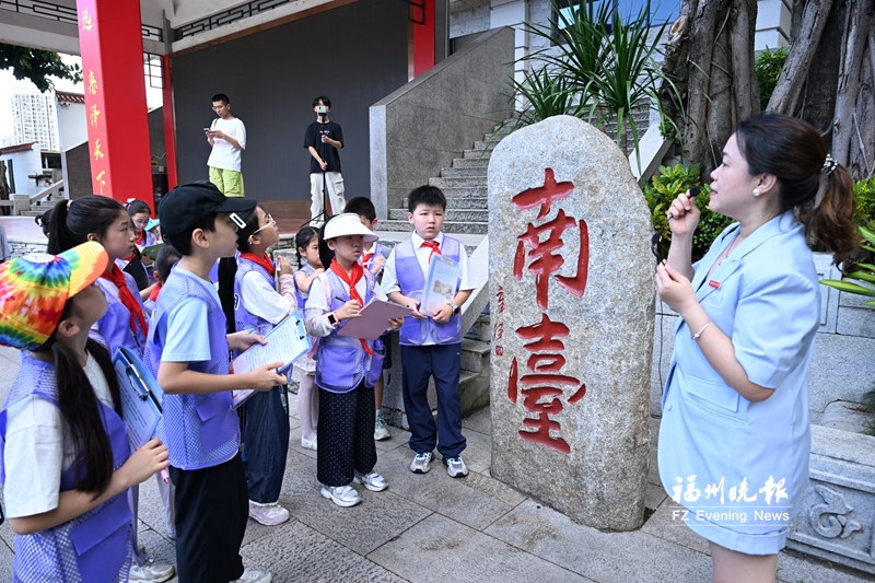 特色诵读夏令营开展主题研学 特色诵读夏令营开展主题研学