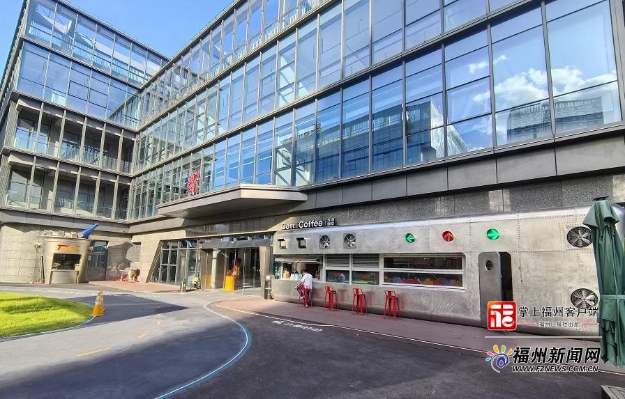 “创二代”陈鹤：以车会友聚商气 跨界兴业报桑梓