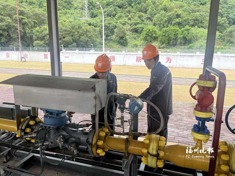 福州华润燃气全力迎战台风“巴威”