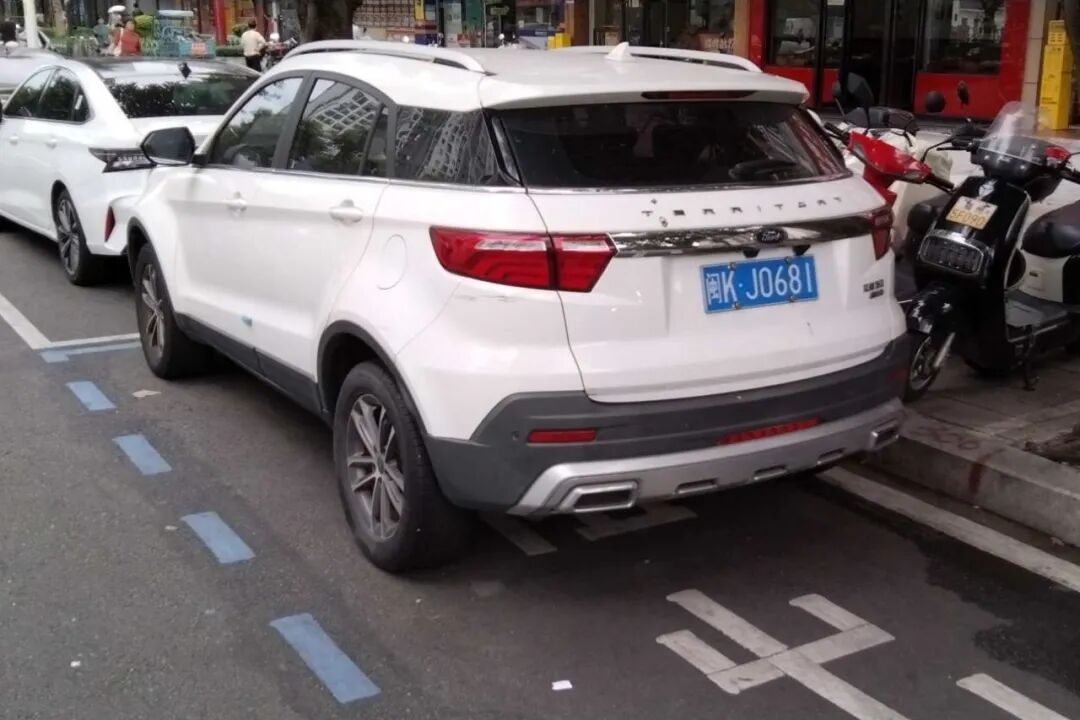 福州路上这些泊位不是“私家车位”！又一批违停车辆被曝光！