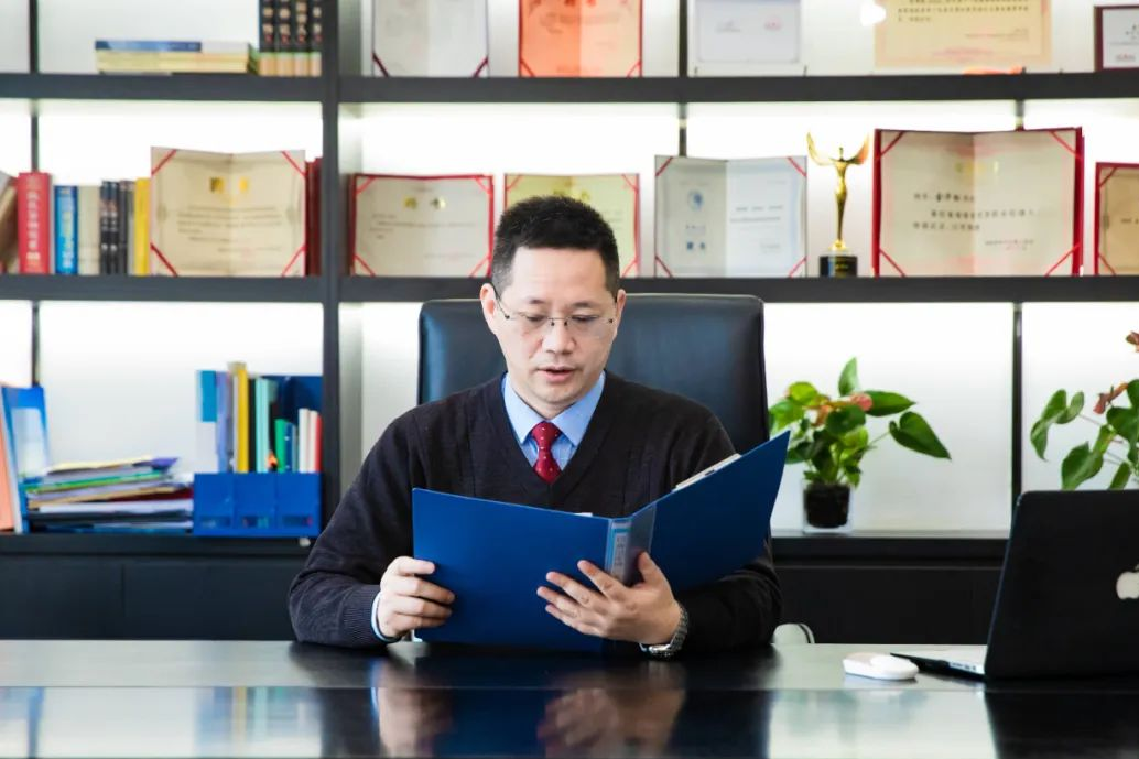 人才风采 | 中信网安金华松:以科技之力 铸牢数据安全 人才风采 | 中信网安金华松:以科技之力 铸牢数据安全