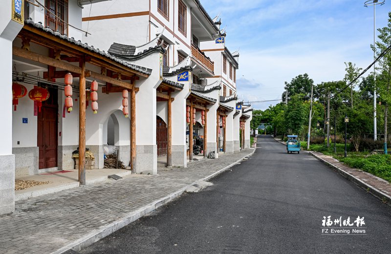 闽侯新坡村：“三位一体”富民兴村
