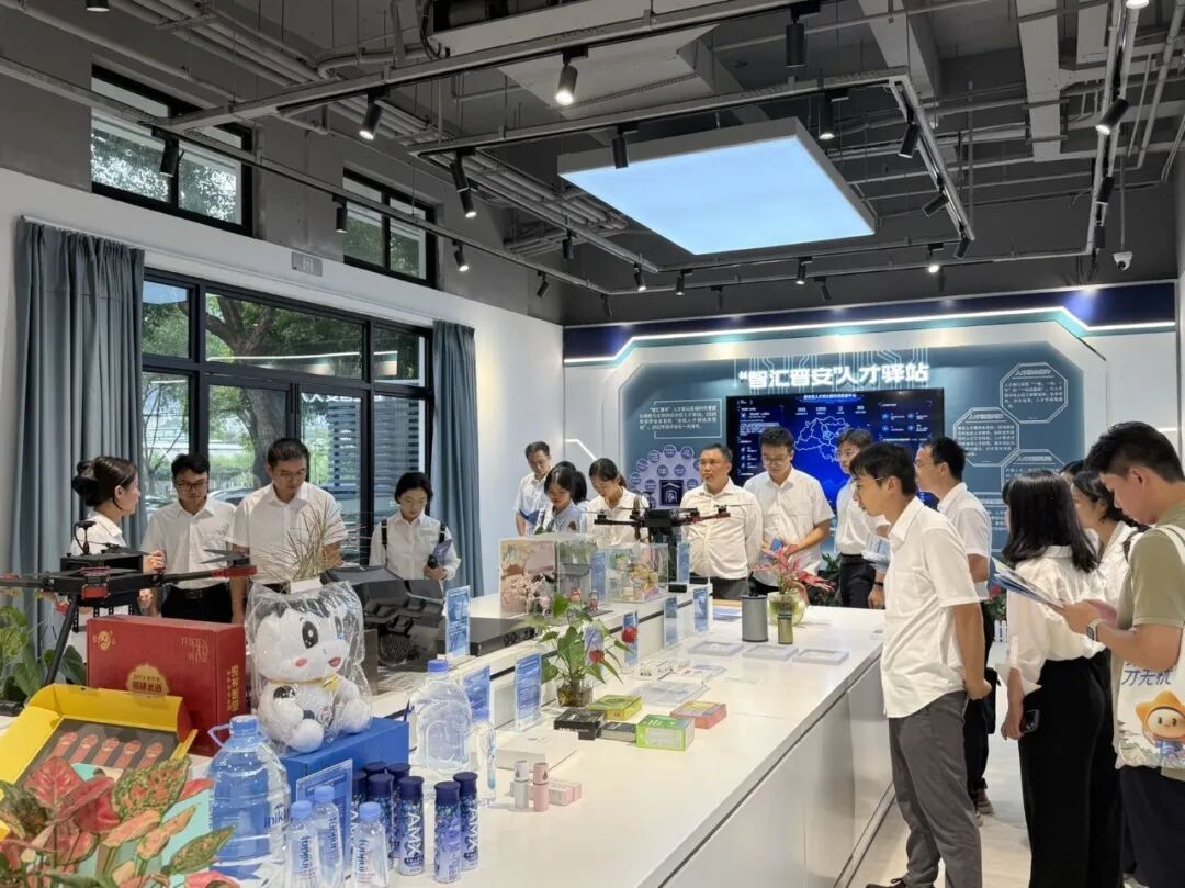 2026届福州市选培生来晋安开展市情调研